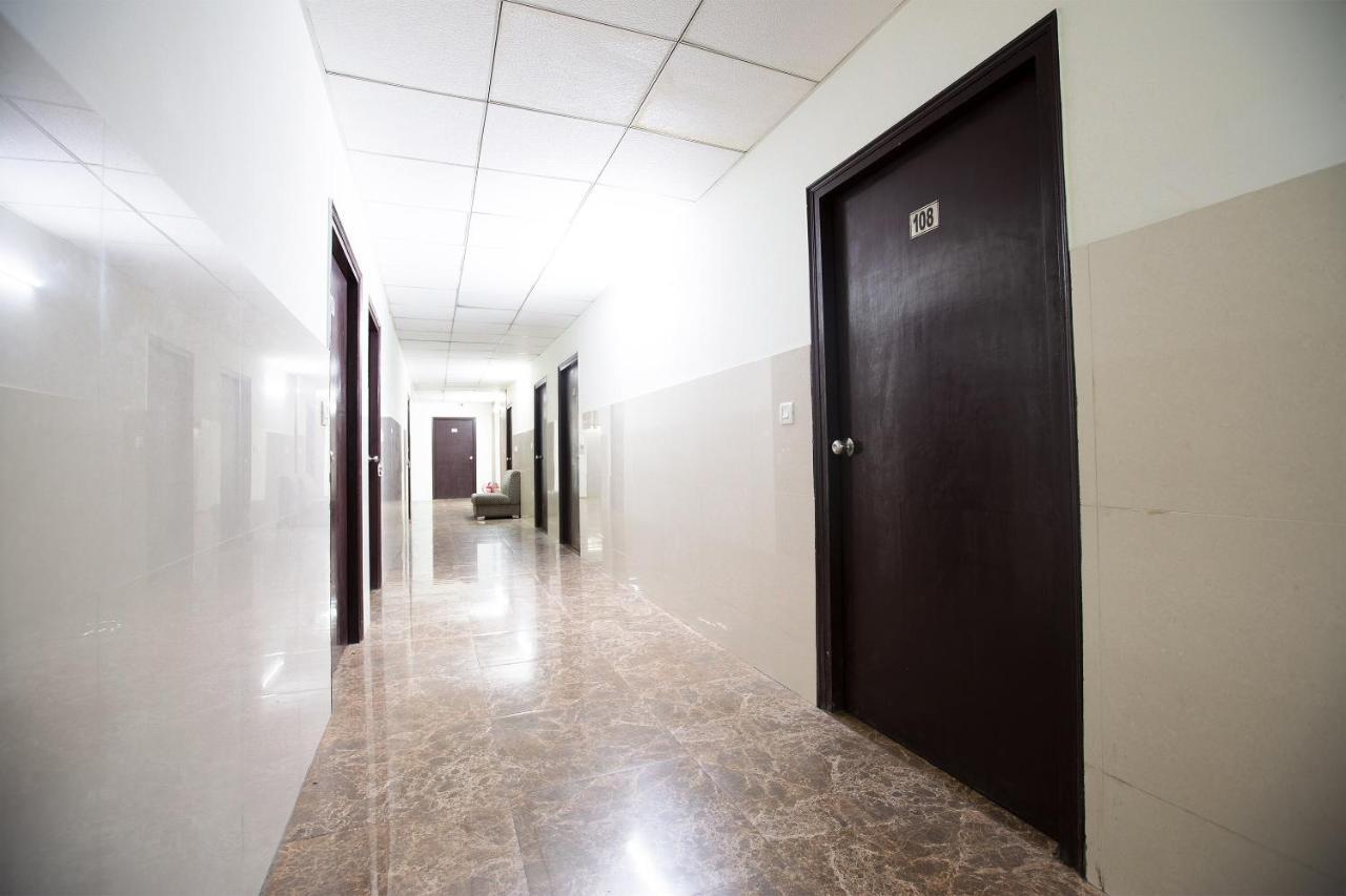 Oyo 44174 Hotel Mid Town Prime Harthala Ngoại thất bức ảnh